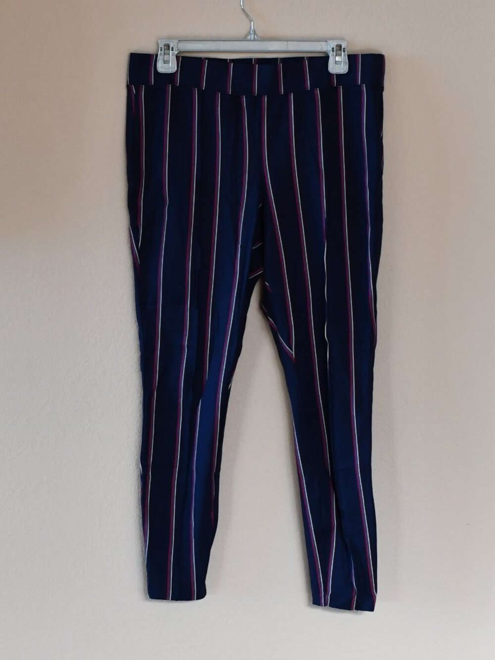 Old Navy Stevie Pants Women L Blue Striped Skinny Ankle Stretch Pull On NWOT